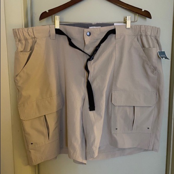 Cargo Shorts With Attached Belt - Picture 1 of 3